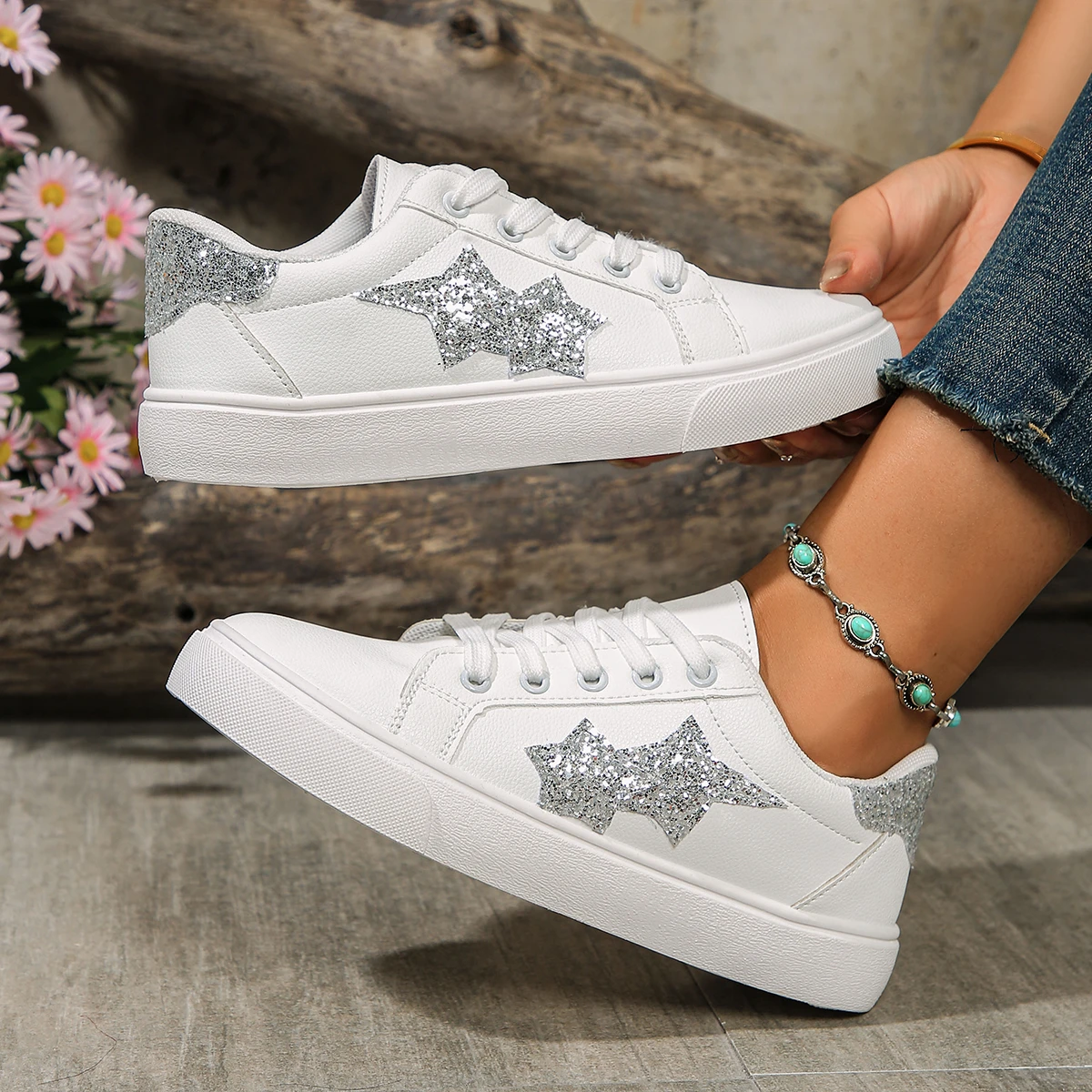 

Women Sneakers New Spring Outdoor Women Flat Sole Shoes with Lace Up Sports Fashion Casual Sneakers Little White Shoes Female