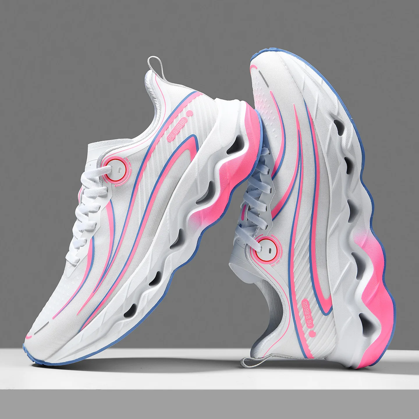 

Engineered for Ease: Men's Premium Casual Sneakers with Adaptive Fit Technology