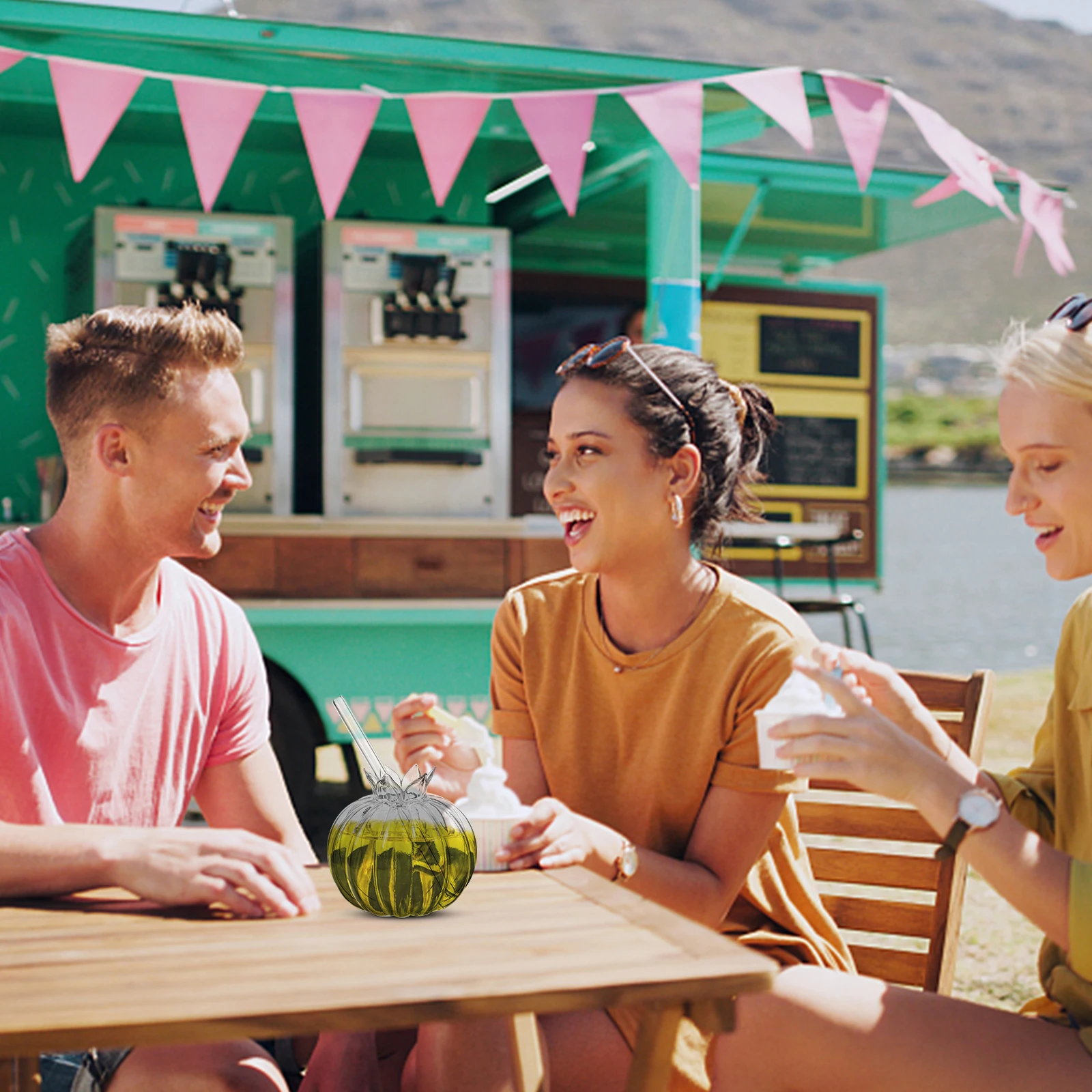 

1Set Pomegranate Glass Cup and Straw Set Easy to Wash Stylish Beverage Cup for Parties Glass and Straw
