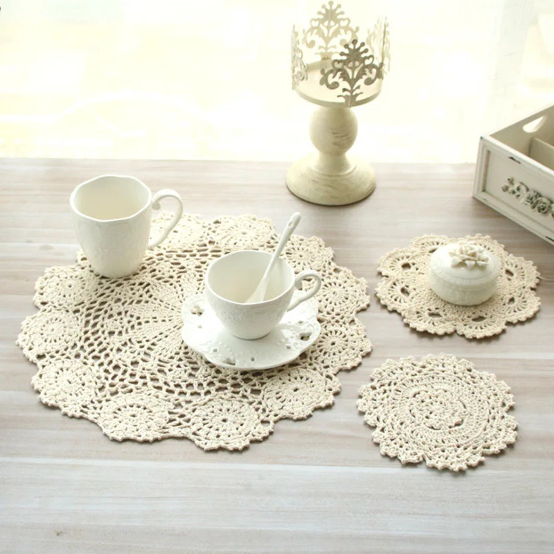 Round Hand Crocheted Doily Vintage Cotton Crochet Table Mat Wedding Napkins Cloth Lace Placemats for Dining Table Decoration