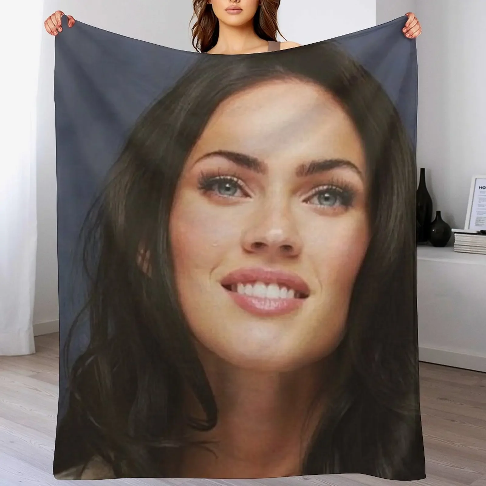 

megan fox Throw Blanket Giant Sofa Decorative Beds Plaid warm winter Blankets
