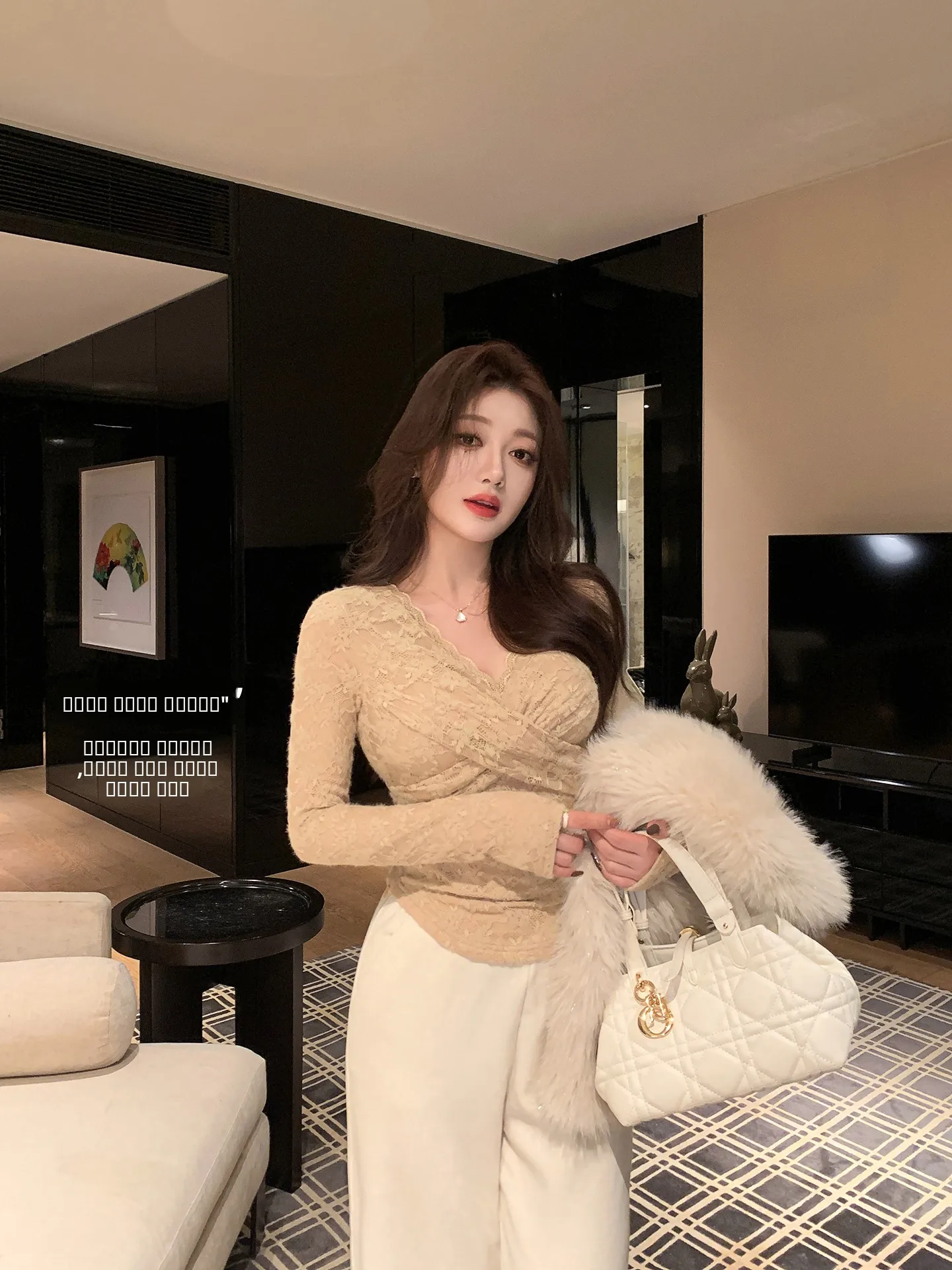 

Lin Guan Ge Fce Lined Lace Base irt Women's Autumn Winter Slim Fit Long Sve V Ne Top Sexy Sle Knitted Color