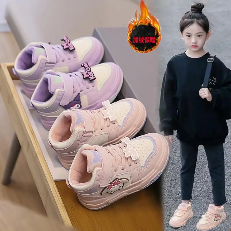 

Лидер продаж, модные кроссовки Kuromi Kawaii для девочек, студенческие зимние кроссовки на флисовой подкладке с рисунком аниме, детская хлопковая обувь для отдыха, новый стиль