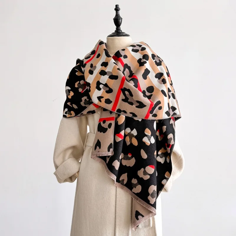 

Women's Warm Cashmere-like Leopard Print Patchwork Scarf Shawl Wrap for Autumn/Winter Street Style