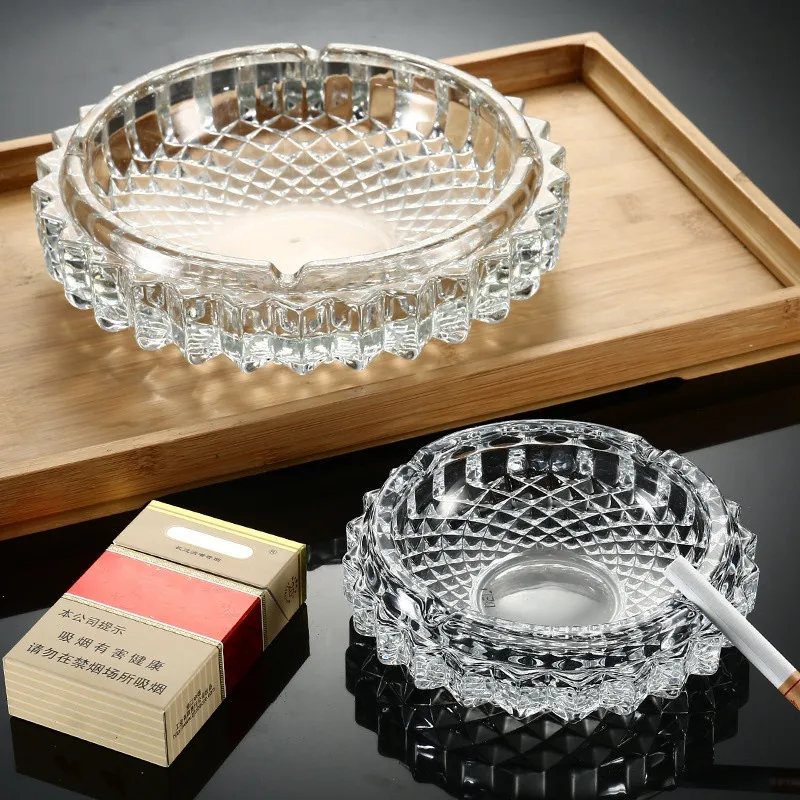 Crystal Clear Four Square Glass Ashtray, Modern and Elegant for Smoking Lovers Household living room and office supplies