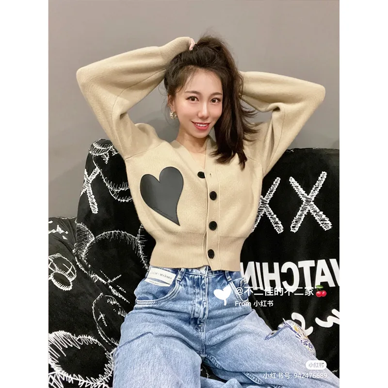 2022 V Neck Sweater Cardigans Spring Chic Love Decoration Loose Knitcoat Long Sleeve Short Knitted Cardigan Roupa Feminino