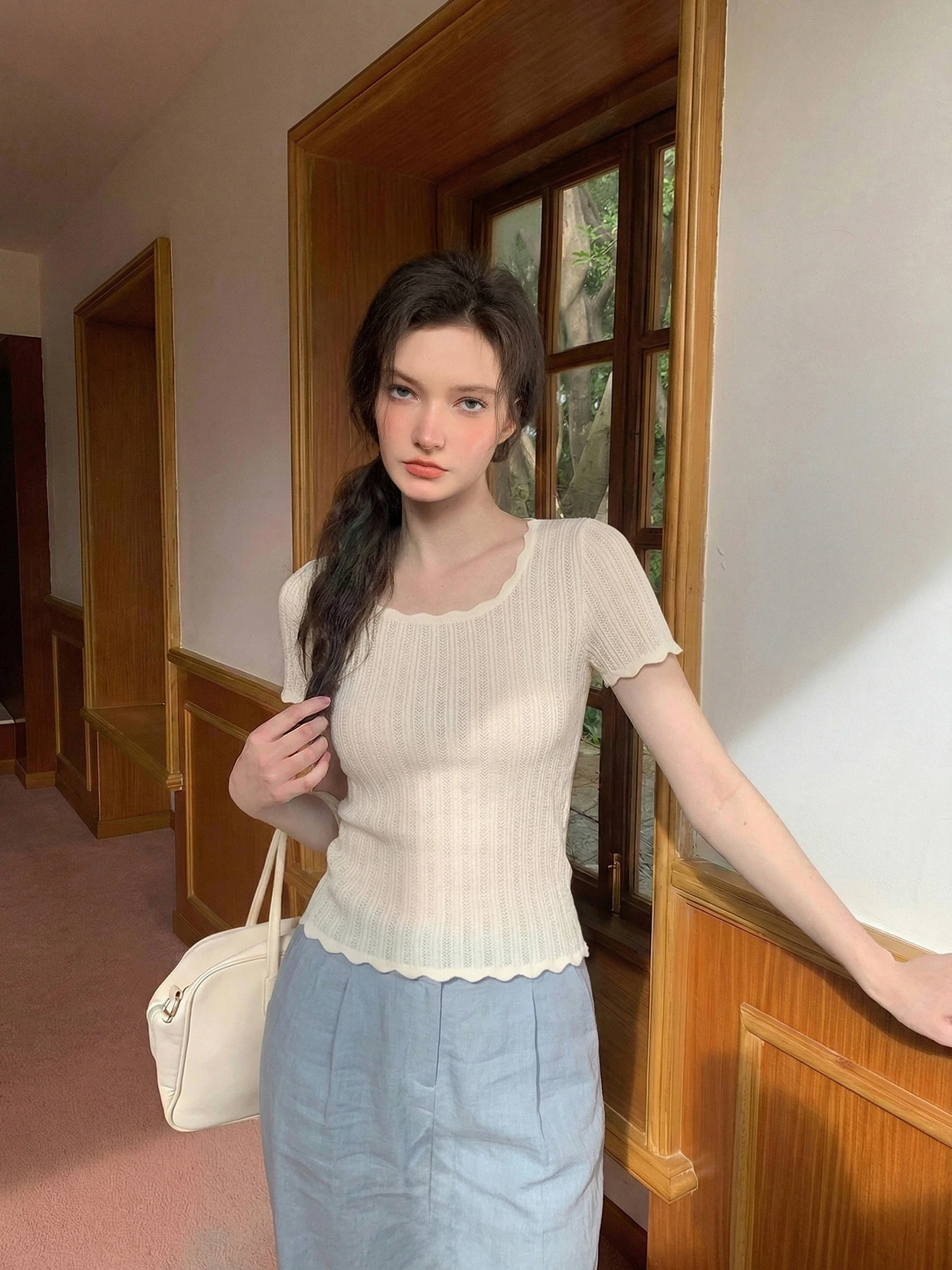 

Женская трикотажная футболка Creamsu с квадратным вырезом и кружевными вставками, с коротким рукавом, приталенная, укороченная, весенне-летняя, повседневная, стильный дизайн