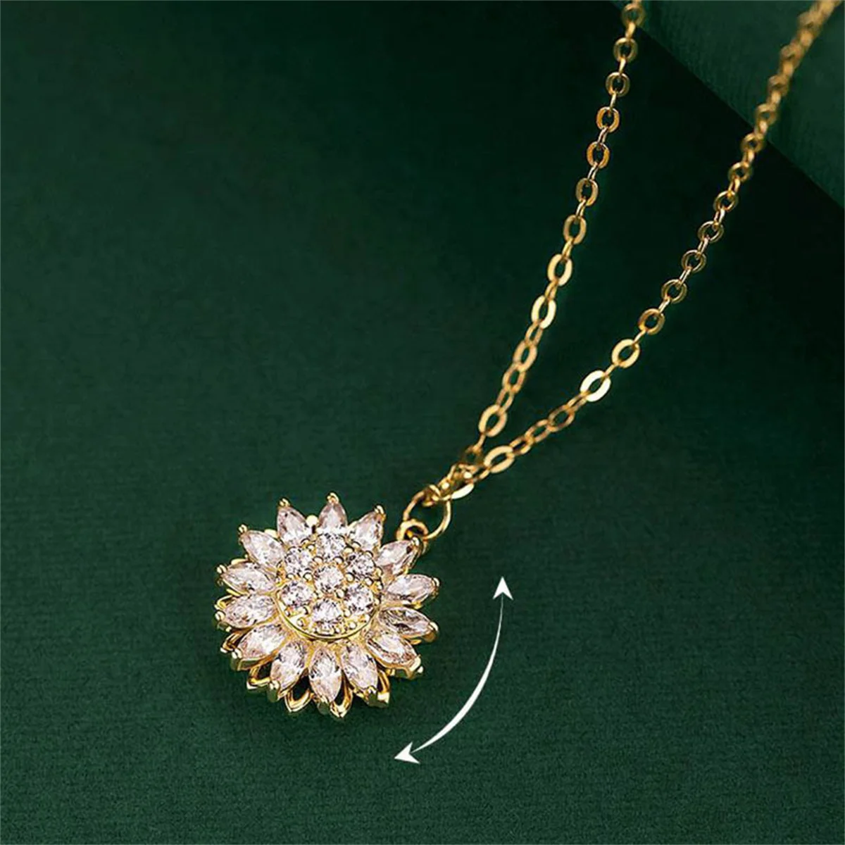 Luxury Rotating Daisy Flower Pendant Necklace For Women Stainless Steel Zircon Floral Choker Clavicle Chain Wedding Jewelry Gift