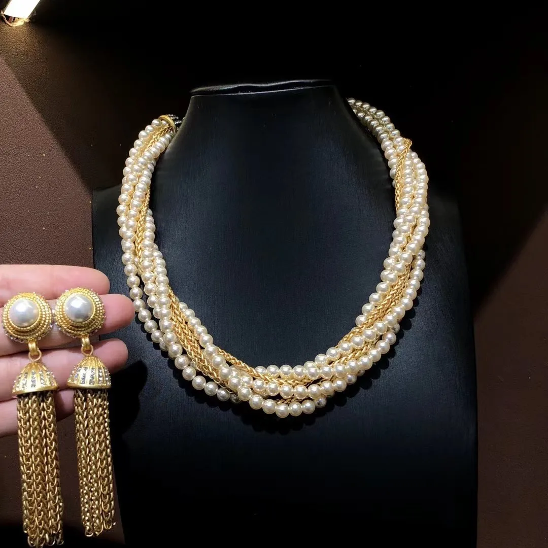 Multi-layer pearl handmade fringed necklace vintage high fashion versatile exquisite French necklace earrings