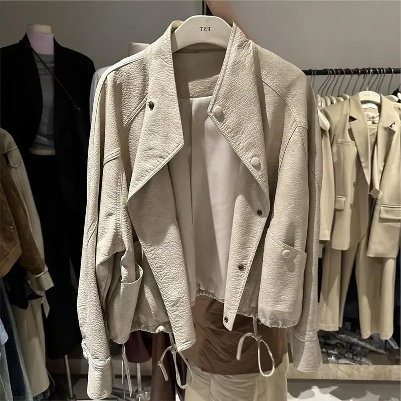 เสื้อแจ็คเก็ตหนังสไตล์อเมริกันทรงหลวมสำหรับผู้หญิง ไซส์เล็ก ดีไซน์หรูหรา สีน้ำตาล ทำจากหนัง PU