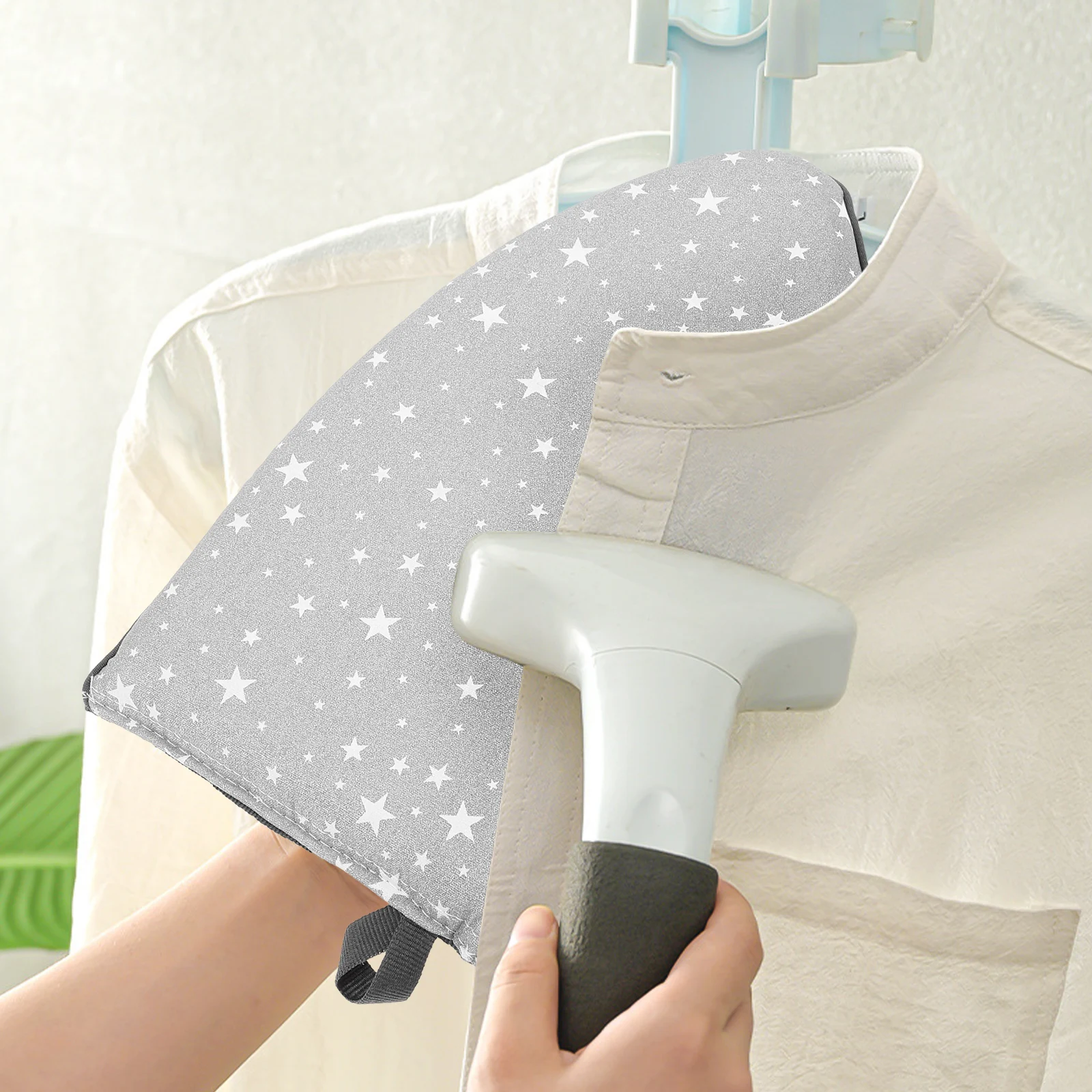 

Smooth Effortless Use HandHeld Ironing Mat Thickened Sponge HeatResistant Mini Ironing Accessory