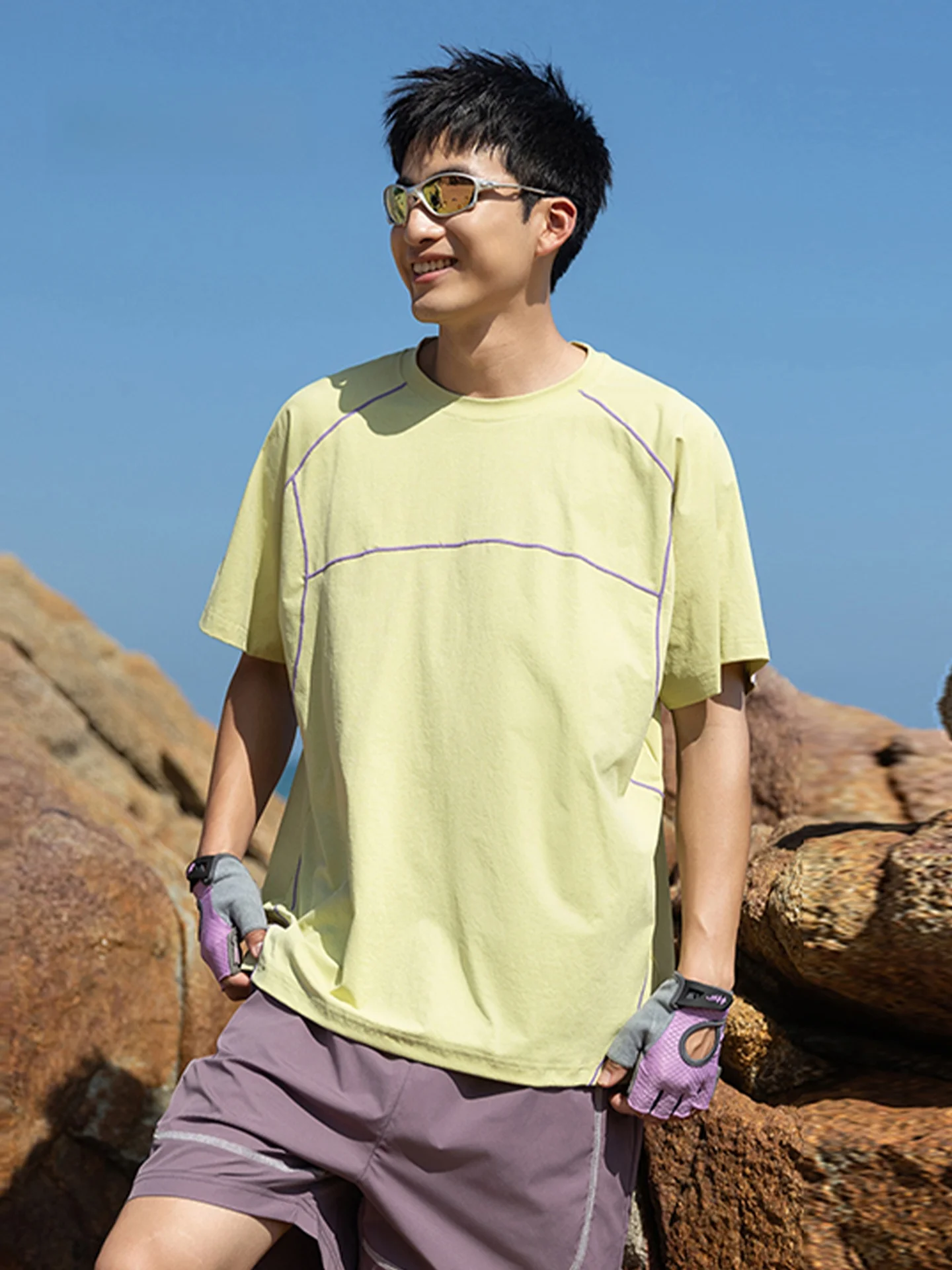 

MMOPTOP Men's Ice Silk T-Shirt Breathable Loose Fit round Neck Short Sleeve Summer Outdoor Casual Wear UV Protection