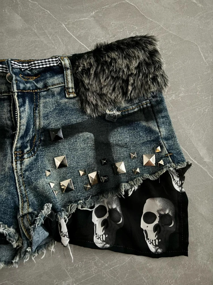 American Vintage Dark Rivet Denim Shorts Splicing Skull Remake Punk Slim Fit Bodycon Y2k Retro Women Streetwear Spring Summer