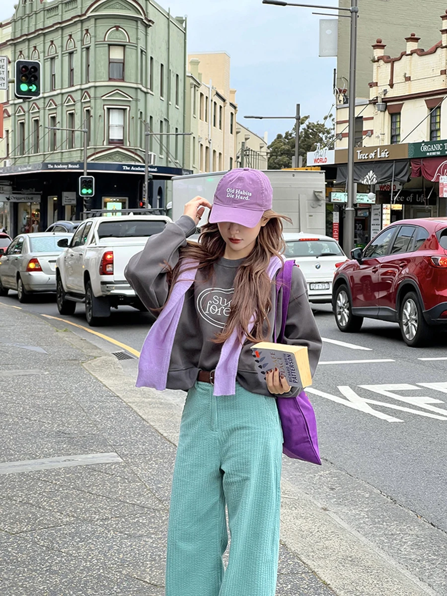 RORIRI سروال قصير نسائي عالي الخصر بنطال ذو قصة أرجل واسعة للخريف فضفاض مستقيم الساق بنطلون أزرق ملكي مخملي مقاس كبير مناسب