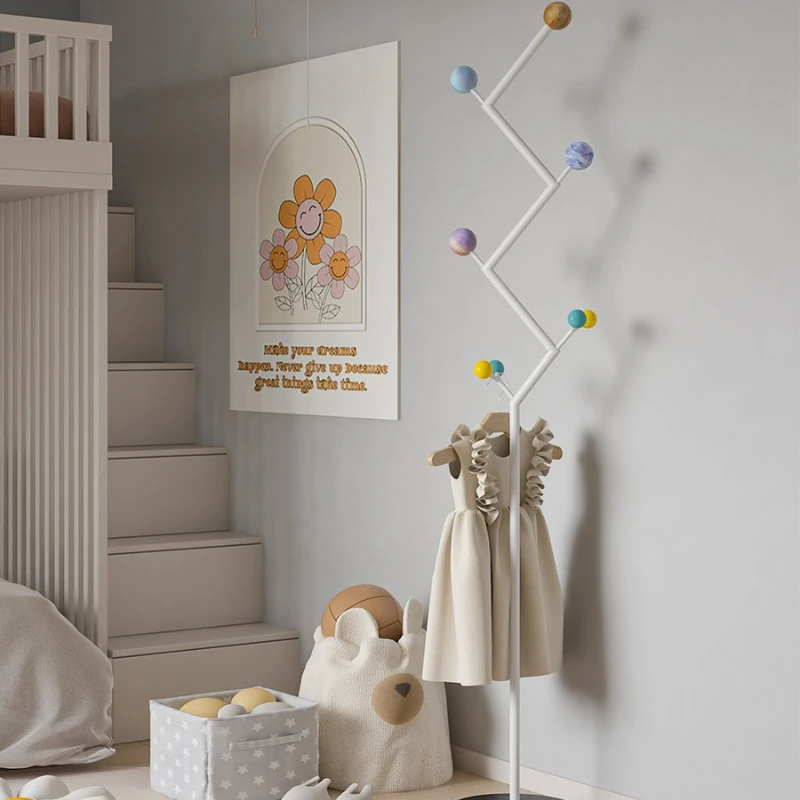 

Минималистичная металлическая напольная вешалка для одежды с одной перекладиной для спальни, прочная система хранения для детской и домашней гостиной