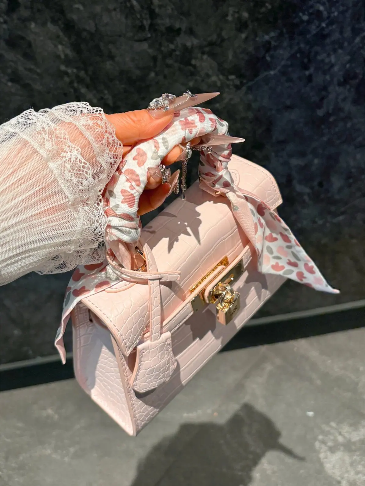 sac-a-main-de-luxe-pour-femme-mack-jennifer-motif-crocodile-rose-nouveau-modele-2026-sac-bandouliere-en-cuir-souple