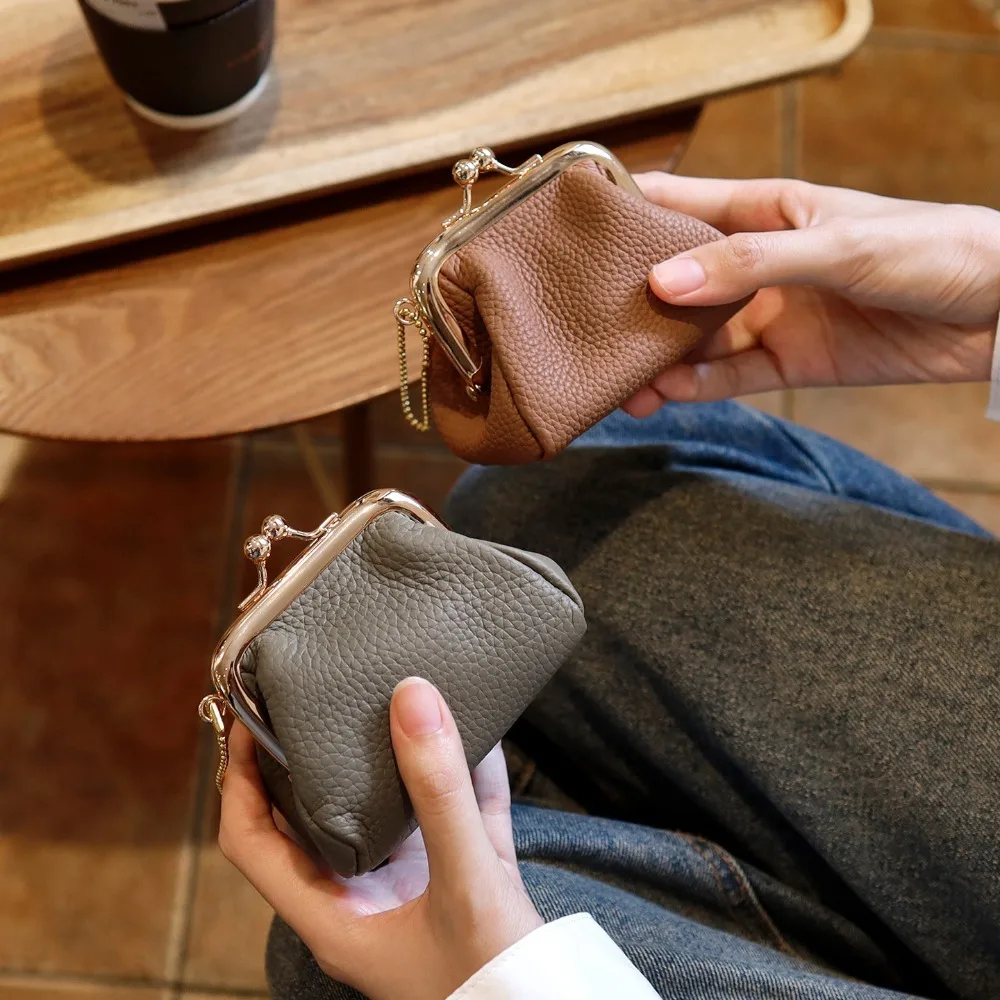 Leather Change Bag Women's Gold Bag Mini Portable Coin Storage Simple and Fashionable Small with Unique Texture Casual Daily