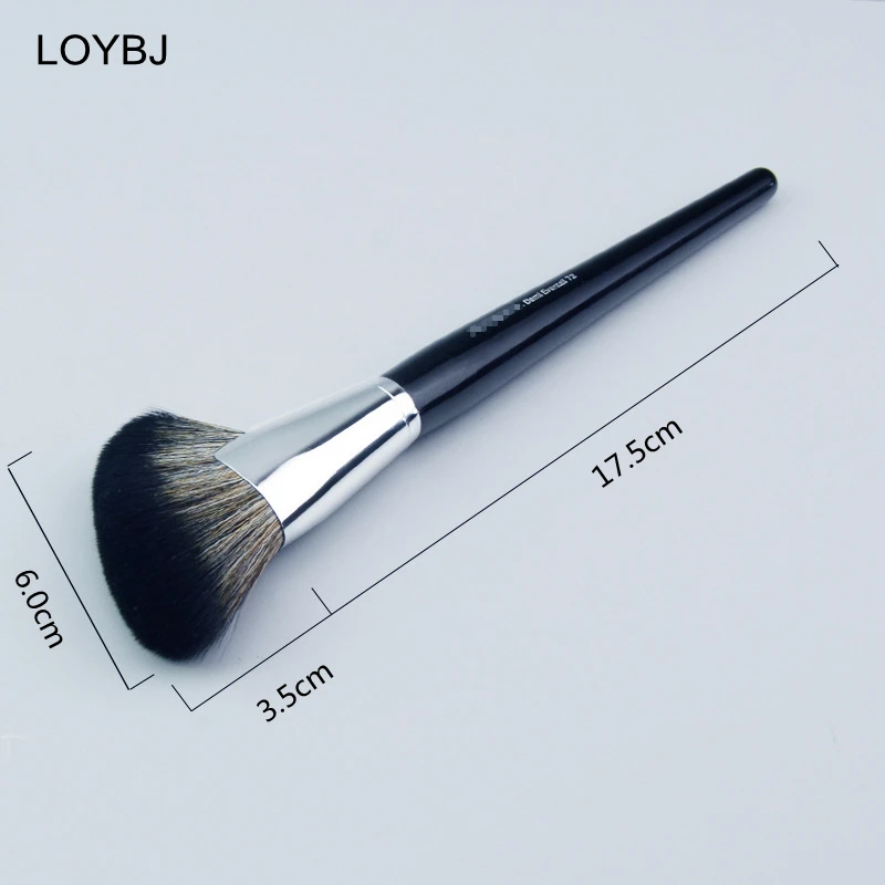 LOYBJ 72# Fan Contour Brush Professional Face Blush Highlight Bronzer Contour Powder Brush Soft Synthetic Hair Sculpting Brushes