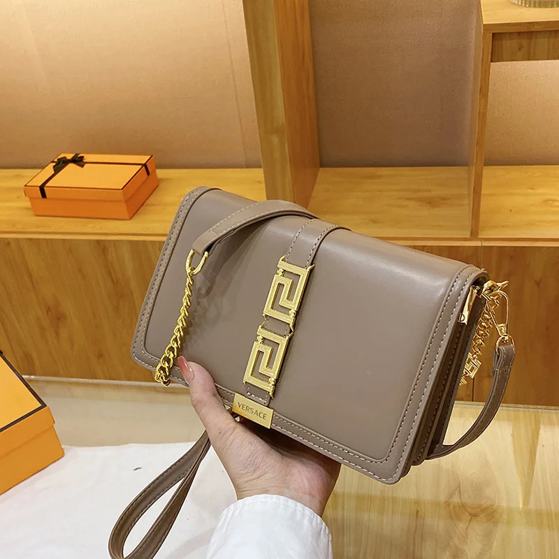

Fashion Wide Shoulder Strap Ladies Crossbody Small Square Bag Korean Splicing Pure Color Girls Shoulder Bag Simple Chain Girls U
