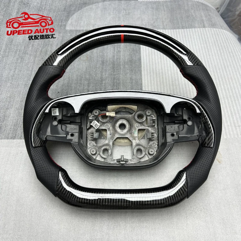 suitable for Customized carbon fiber steering wheel for cars is  the upgrade and modification of the steering wheel assembly