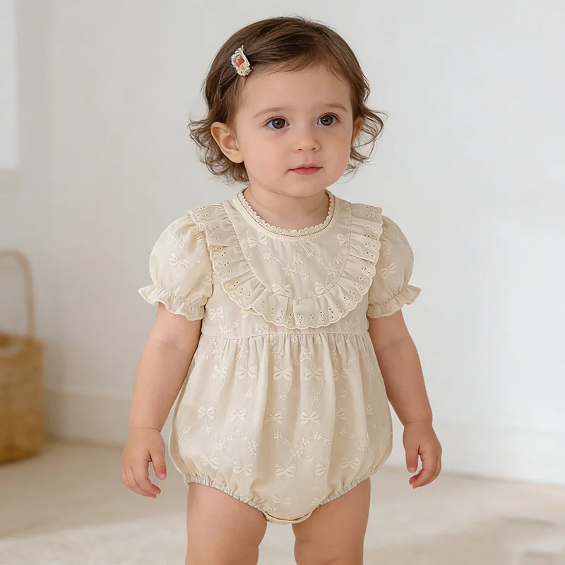 macacao-infantil-feminino-2026-primavera-e-verao-nova-colecao-de-roupas-infantis-estilo-coreano-com-laco-bordado-simples