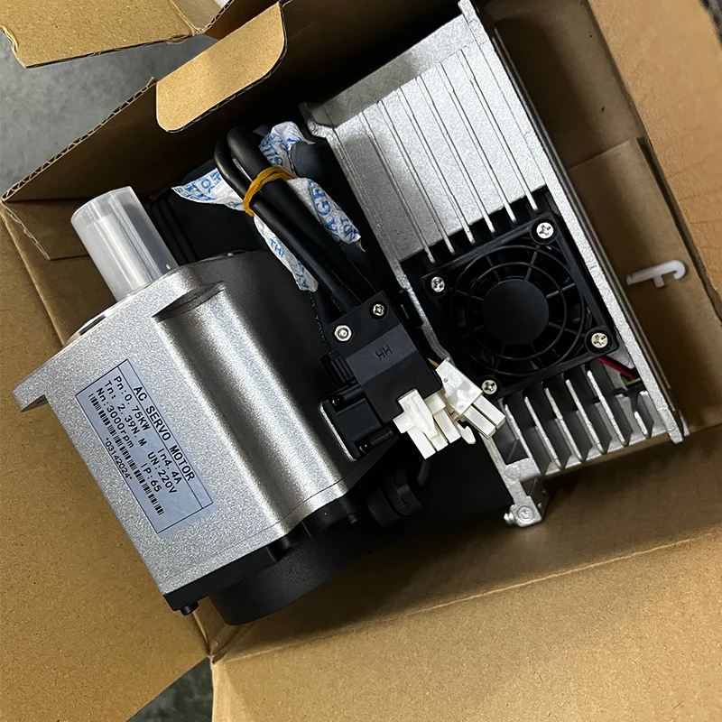xmsjHot Vendita Servomotore originale Disponibile Usato Testato al 100% 200W 400W 750w Driver servomotore per macchina da taglio laser CNC