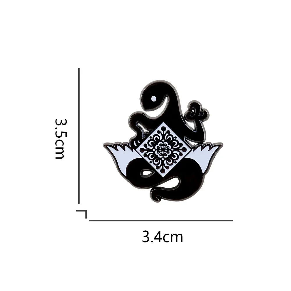Akuma Homura Devil's Kiss Lapel Pin Puella Magi Madoka Magica Magia Record Brooch Periphery