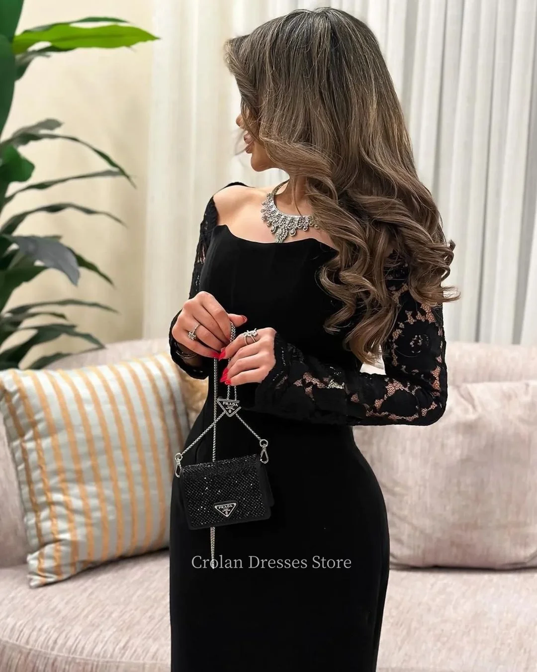 Elegant Lace Satin Evening Dresses SA Black Boat-neck Off the Shoulder Bodycon Side Slit Special Occasion Dress Vestidos De Gala