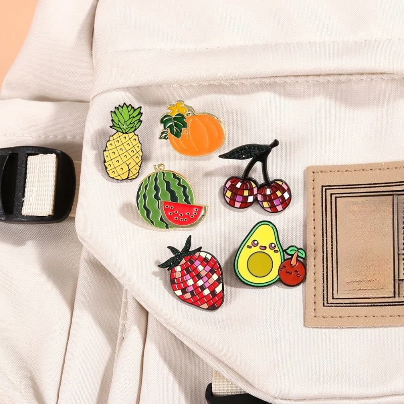 Creative Fruit Theme Brooch Cute Pineapple Avocado Strawberry Watermelon Cherry Pumpkin Design Alloy Pin Badge For Clothes Bag