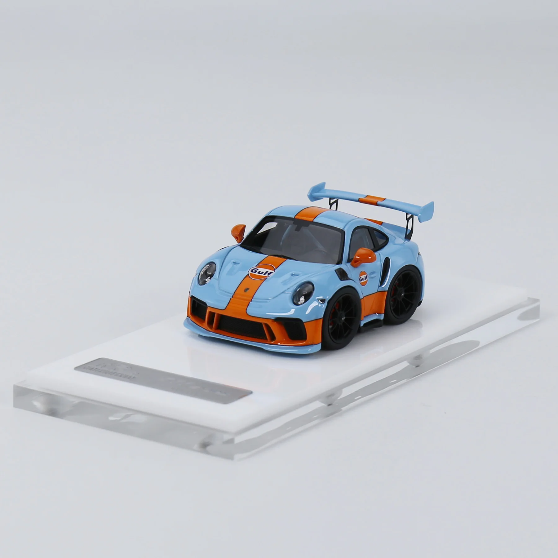1-64 911 GT3RS Resi…