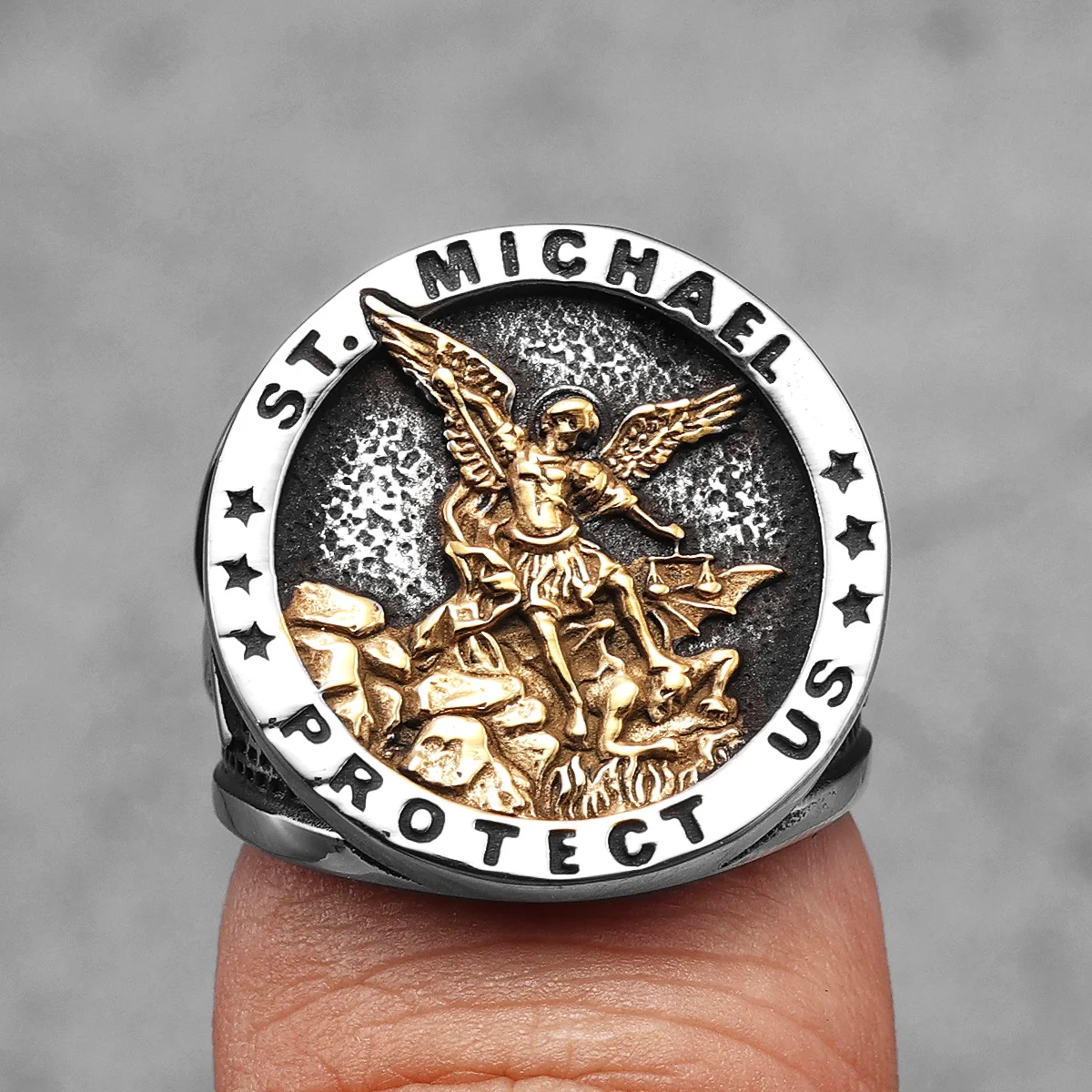 St. Michael St.Benedict exorcisme talismans puissants en acier inoxydable hommes anneaux Punk nouveau pour hommes femmes mode bijoux cadeau
