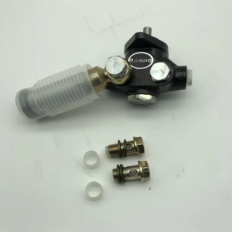 105210-6560 fuel pump assembly suitable for Yanmar 4TNE86 2.1