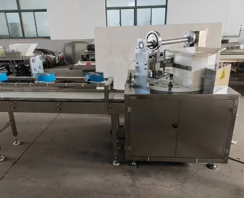 Automatic energy bar production line/puffed rice cake forming machine