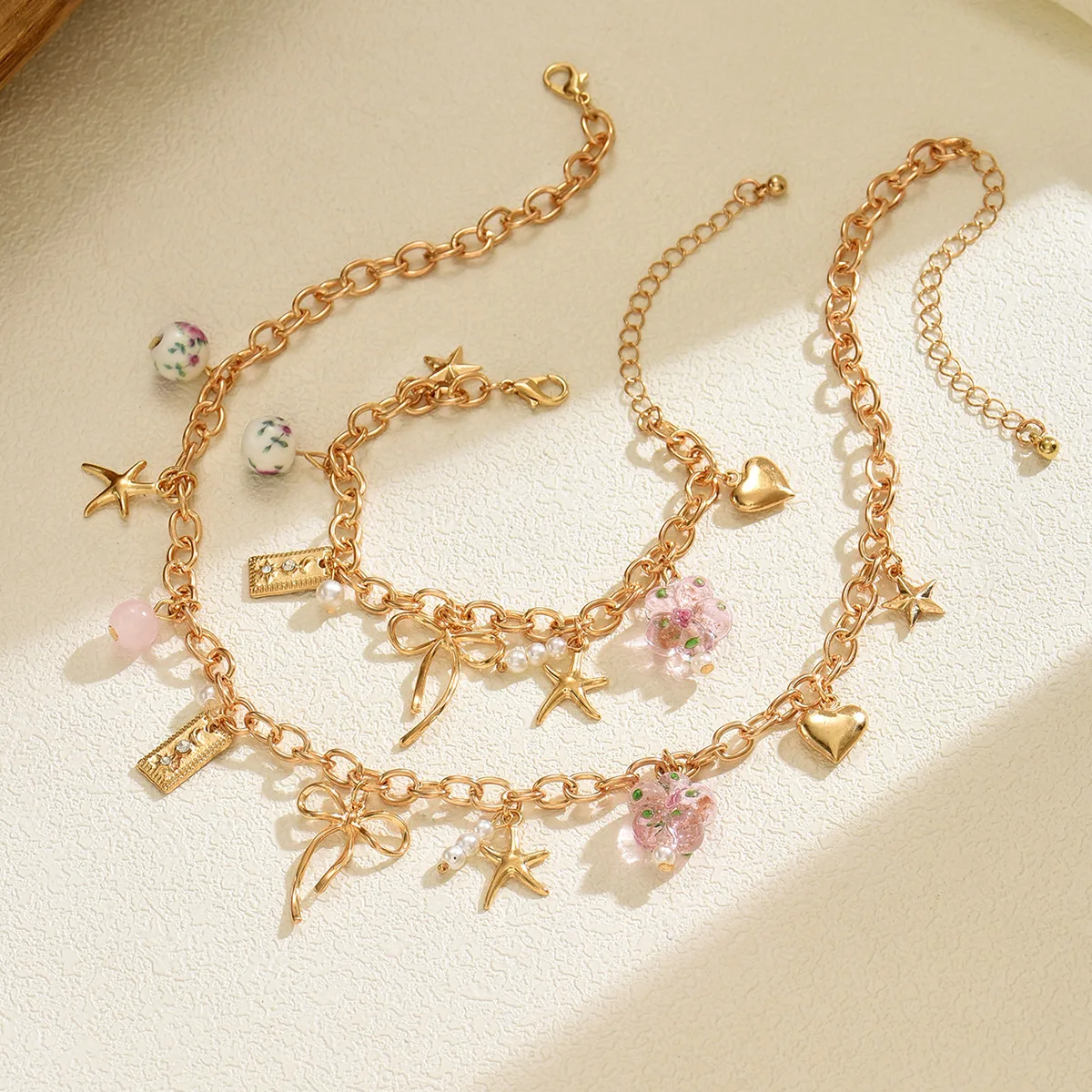 2025 قلادة على شكل قلب شريطي - مجموعة أساور من الخرز السيراميكي، مجوهرات الأزهار الأنيقة البوهيمية ذات الطبقات البسيطة