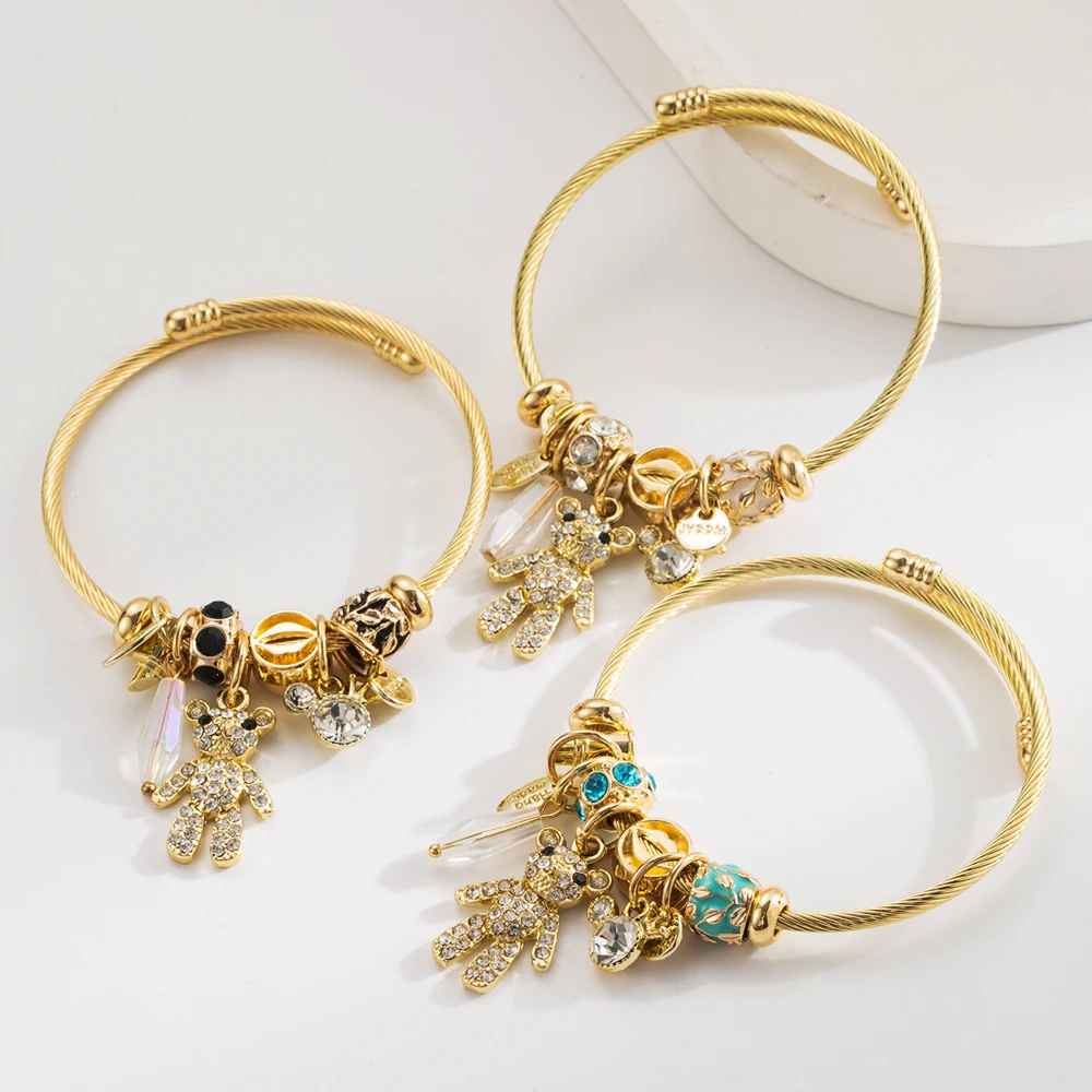 Pulsera Pandora de acero inoxidable dorado con colgante de letra de oso personalizado y apertura ajustable para mujer