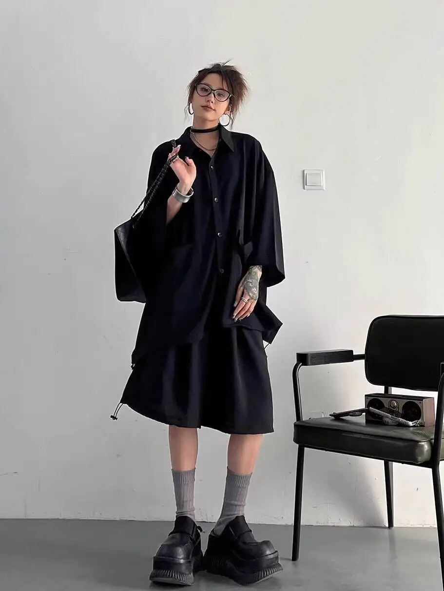 Set da due pezzi pigro retrò nero sportivo estivo da donna casual camicia sottile a 3/4 maniche e pantaloncini larghi a 5 punti