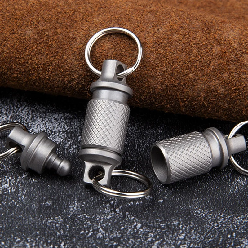 

Titanium Quick Release Swivel Keychain, Pull Apart Detachable Keychain Heavy Duty Car Key Holder 2Pcs