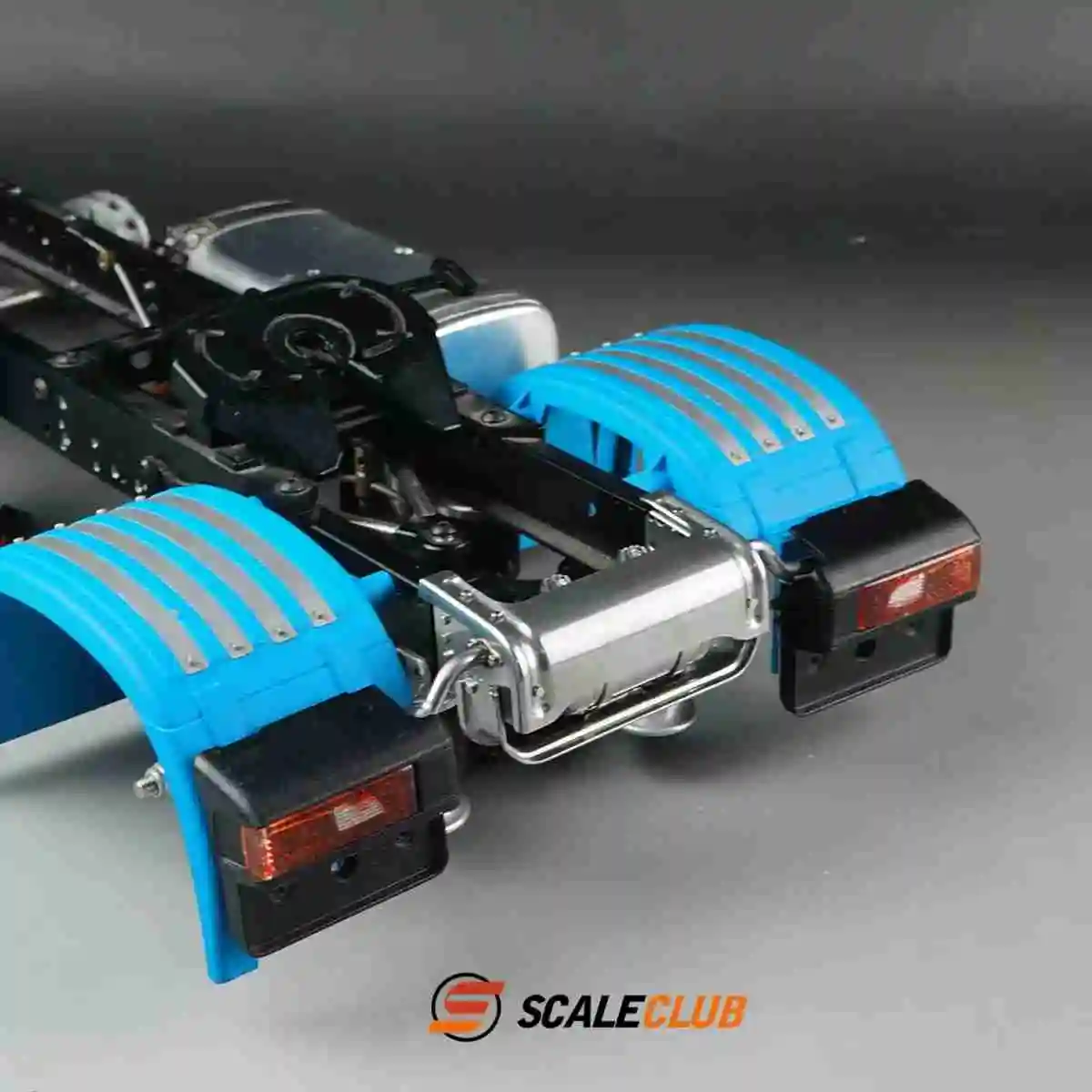 Scaleclub Model Truck Tail Beam Gas Tank Tail Light Bracket dla Tamiya LESU R470 R620 TGX RC 1/14 Traction Truck Parts