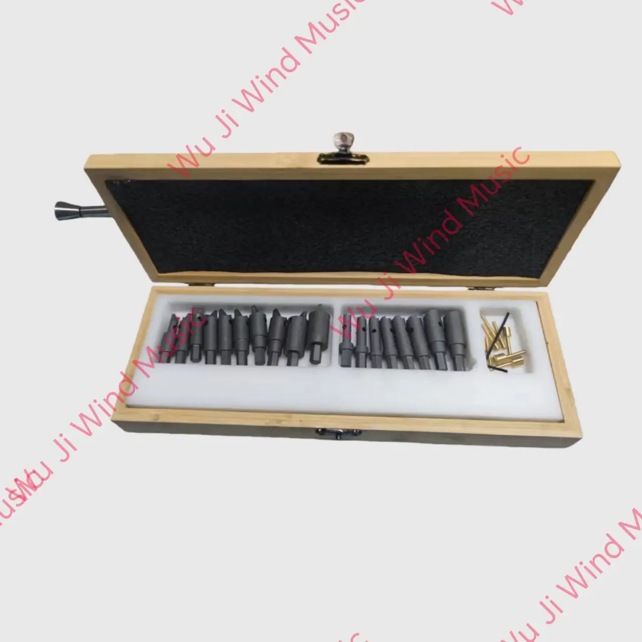 

Double reed hole forming milling cutter for clarinet and oboe