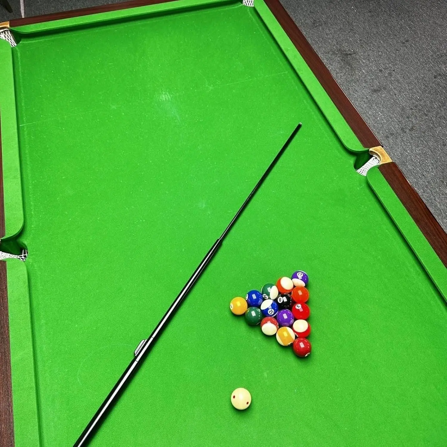 63" Pool-Queue mit automatischer Auswurf, 3 einstellbare Stromeinstellungen, federbelasteter Billard-Queue, 2-teiliger Pool-Stick für Spieler, Geschenk