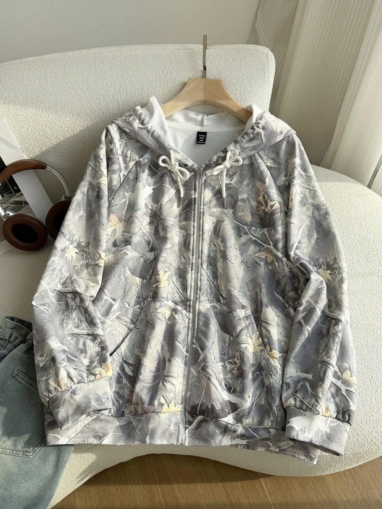 

Женская толстовка на молнии с принтом листьев больших размеров, повседневная осенне-зимняя толстовка