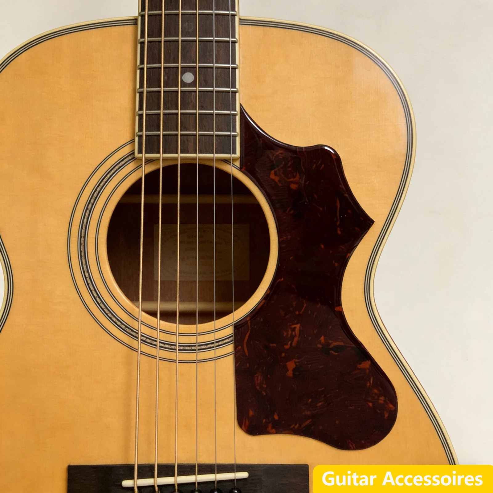 Acoustic Guitar Pic…
