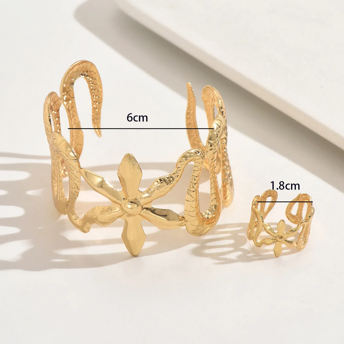 vacation beach wind bracelet ring set, sunflower snake pattern bracelet, exaggerated personality, the same style for men