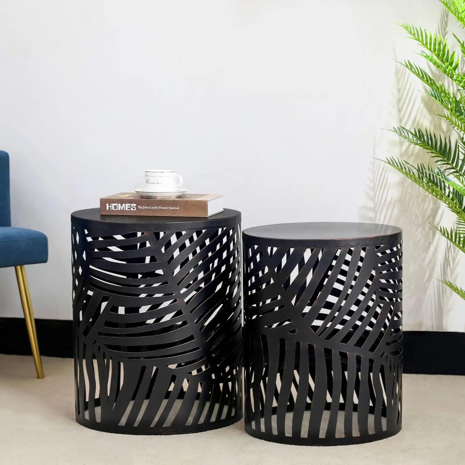 of 2 Nesting Decorative Round End Tables Nightstands, Coffee Side Tables for Indoor Outdoor and More (Black with Rust Leaf)