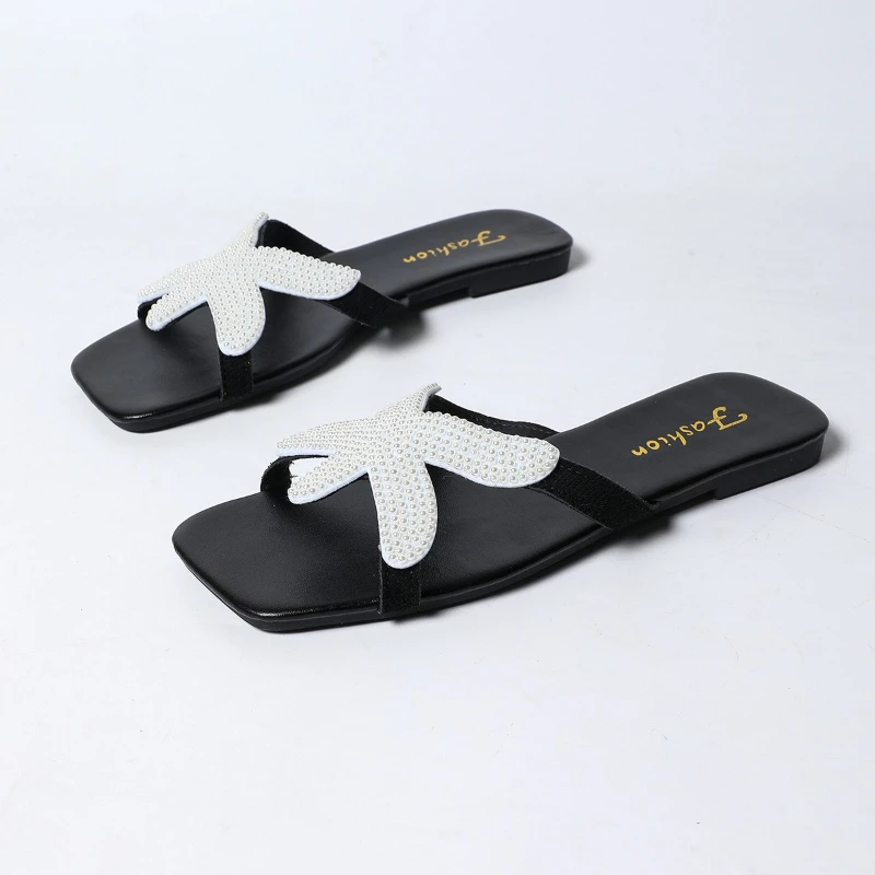 

Summer New Women Sandals Outdoor Vacation Sand Slippers Beach 2026 Comfortable Large Lightweight Slippers Fashion Women's Shoes