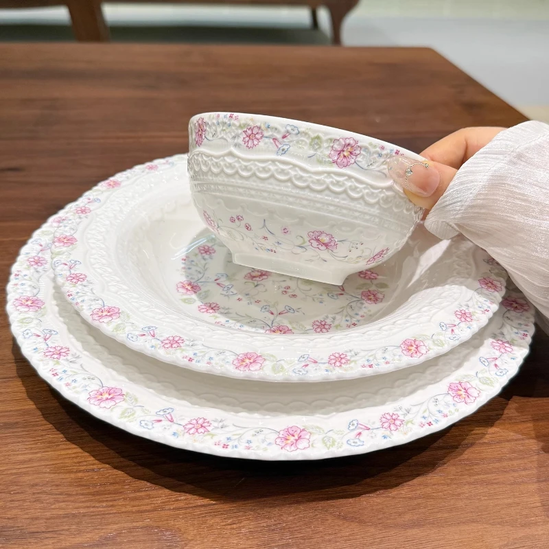 

Ceramic Relief Bowls Plates Cute Dish High-temperature Baked Flower Tableware Sets Soup Noodle Breakfast Household Bowls Disc