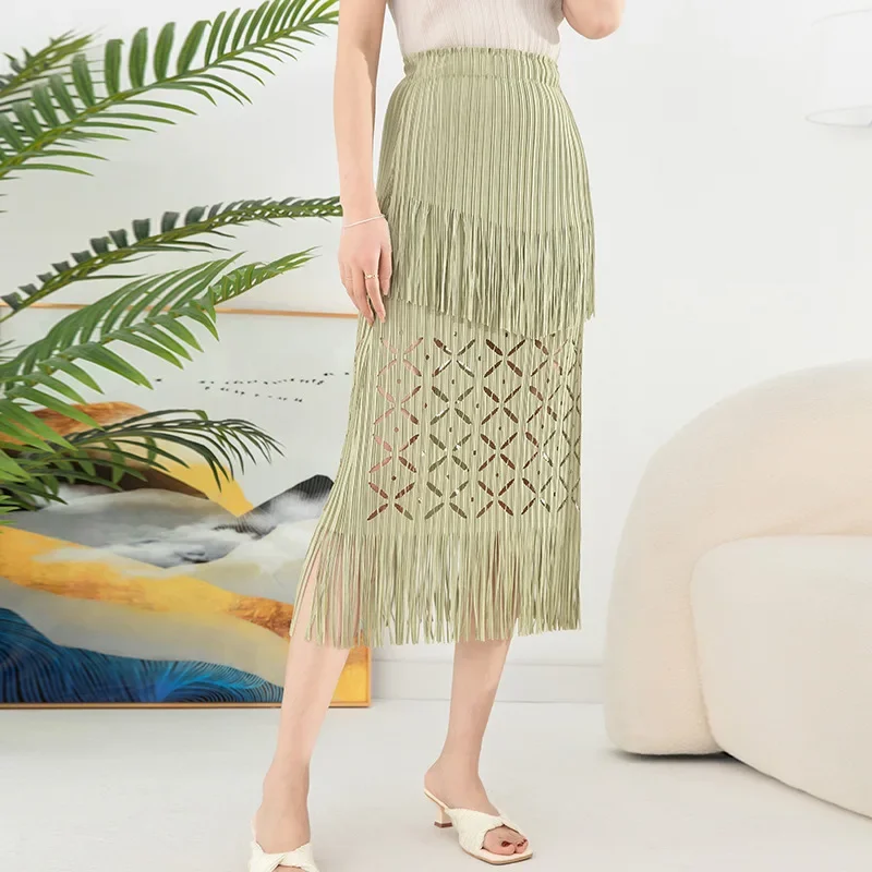 Design Skirt Women's 2024 Summer Fashion Temperament Elastic Waist Fringe Burning Flower Hip Pleated Skirt Women Miyake