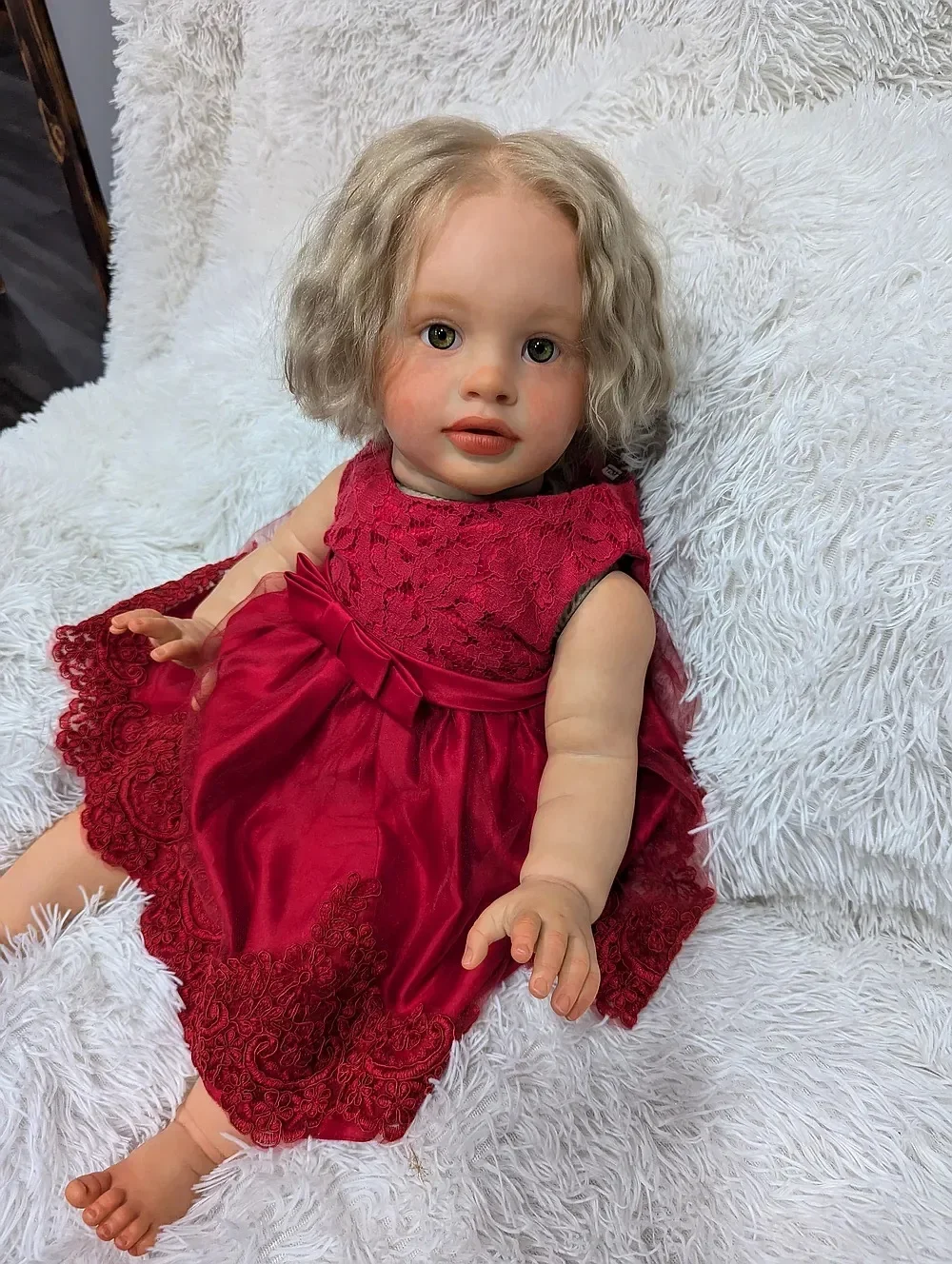 

Customized Limited Supply 26inch Reborn Baby Pippa With Hand-Rooted White Hair Painted Kit With Dress