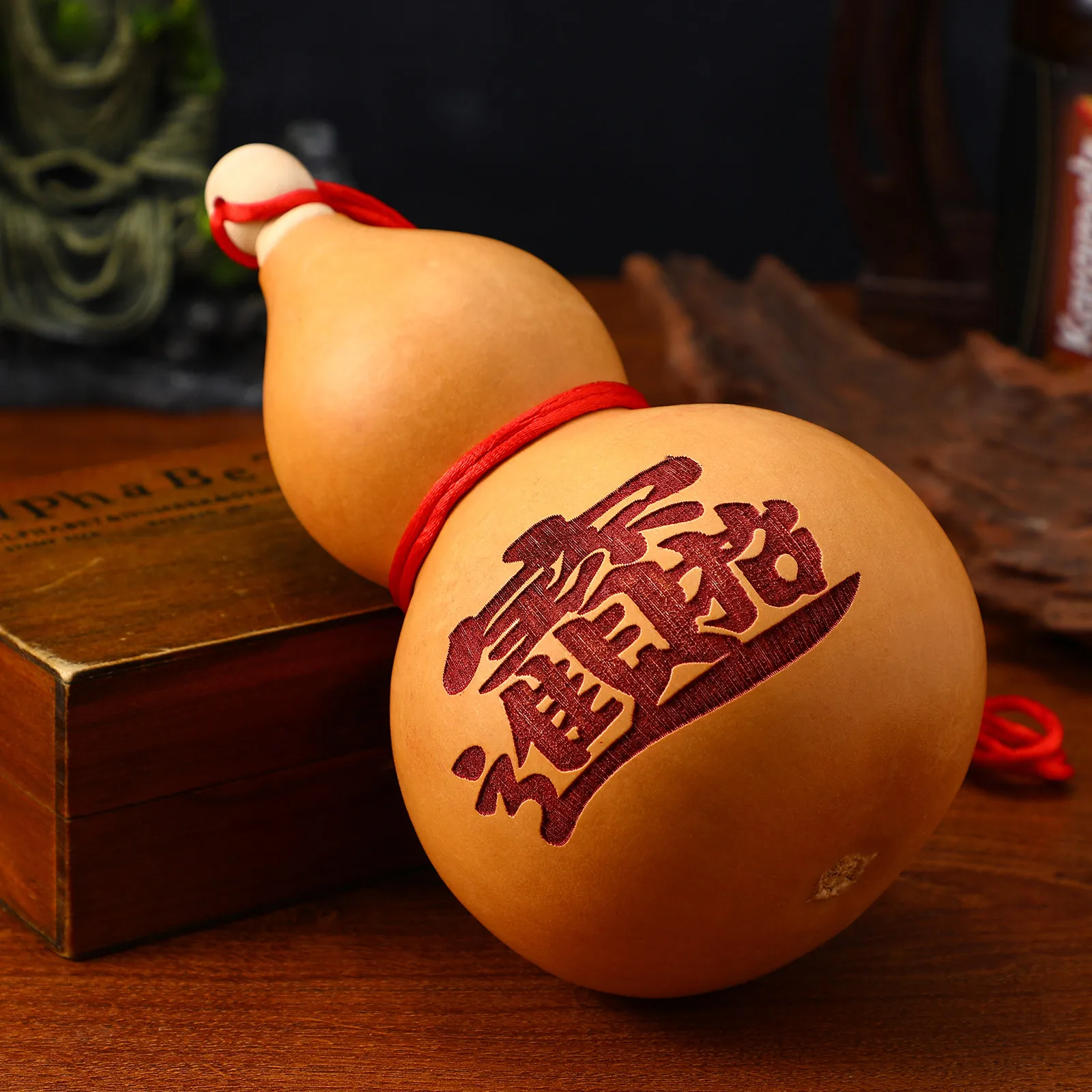 

Chinese Traditional Dried Wine Carved Home Decor Gourd Bottle Household Wine Pot Natural Gourd Water