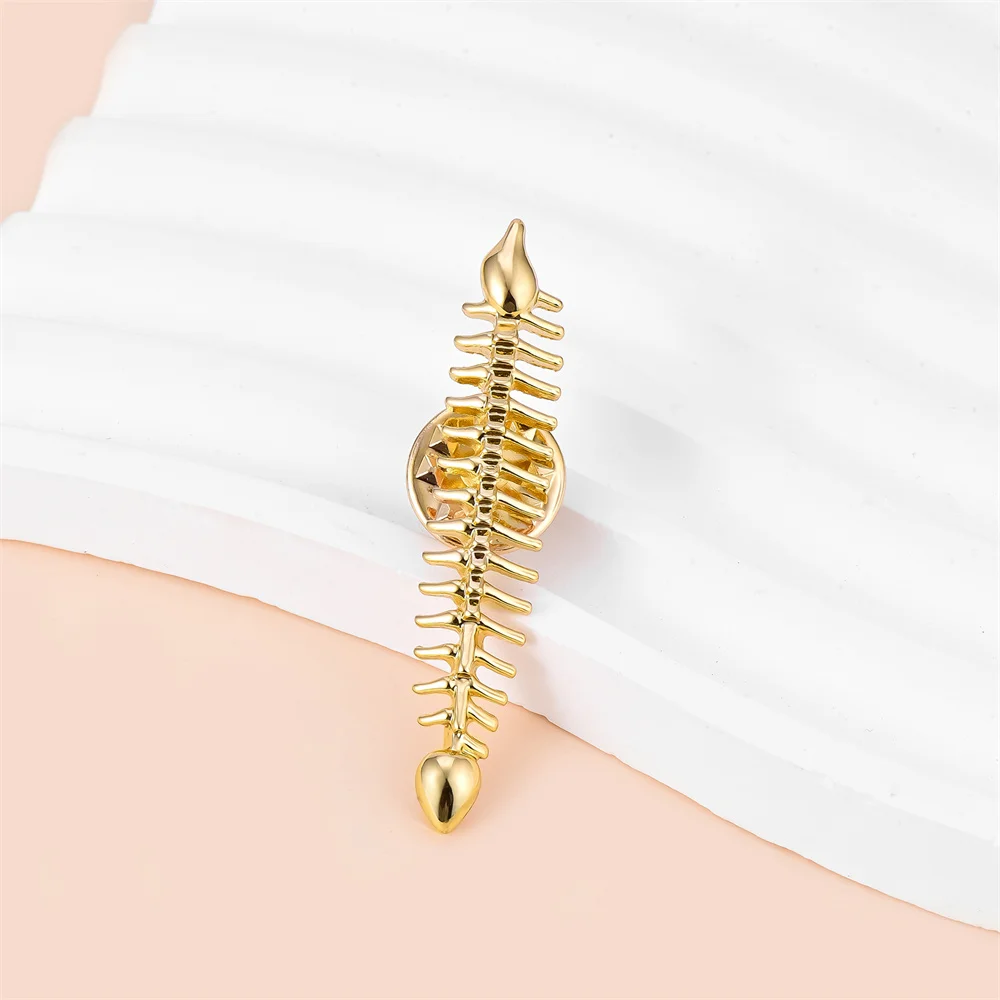 

Innovative Human Spine Metal Pin Retro Punk Medical Anatomy Body Bone Lapel Brooch Badge Collection Orthopedics Badge Jewelry